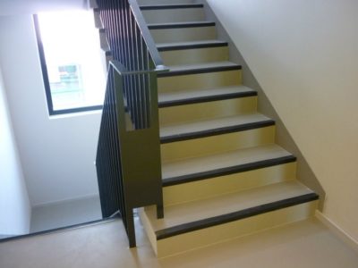 Habillage escalier (linoléum)