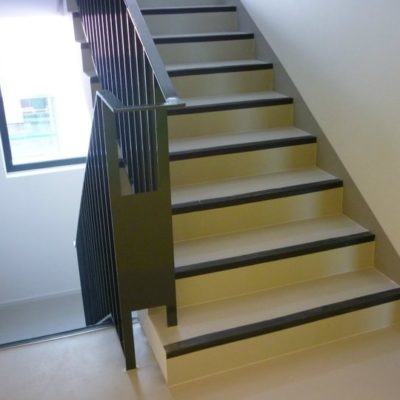 Habillage escalier (linoléum)