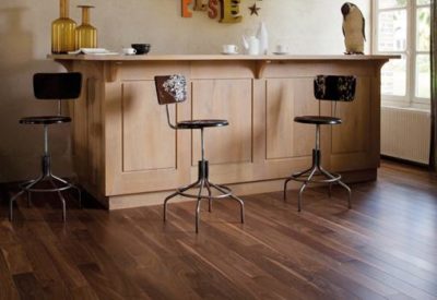 parquet massif noyer coffee